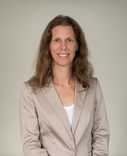  Sandra Tanzl, MA