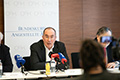Dr. Harald Mayer