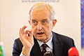 Dr. Johannes Steinhart